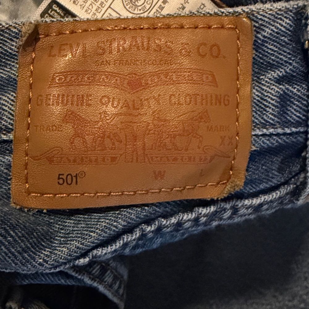 Levi Button Fly - image 6